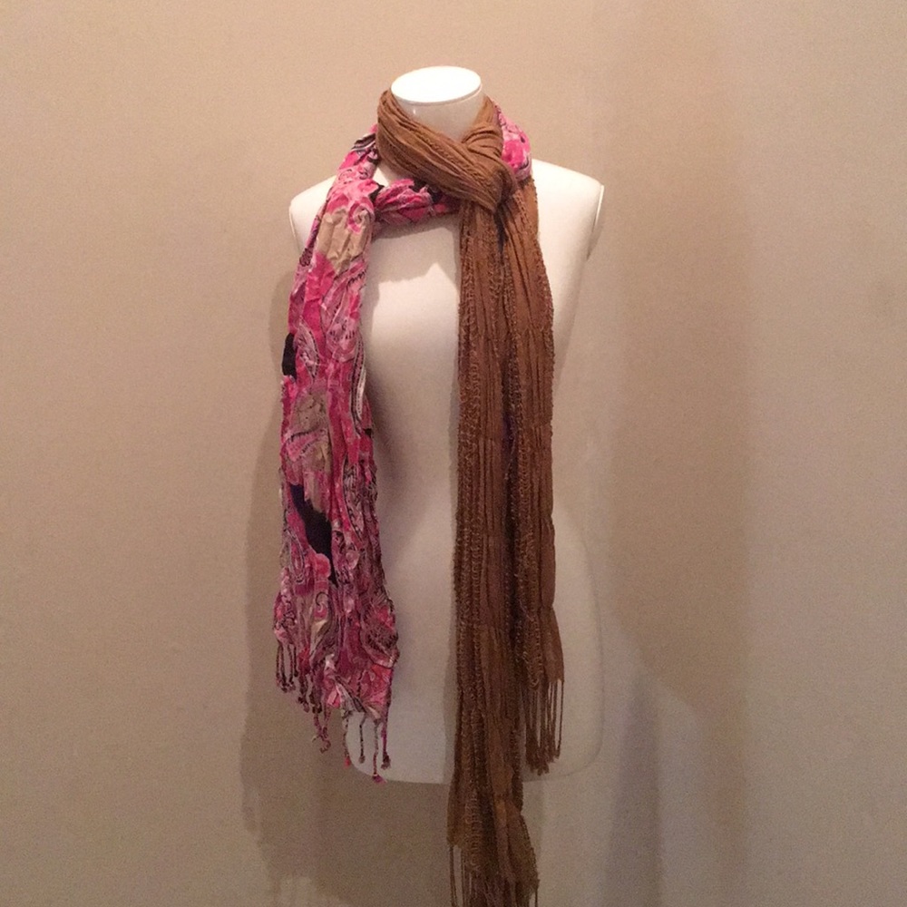 Scarfs